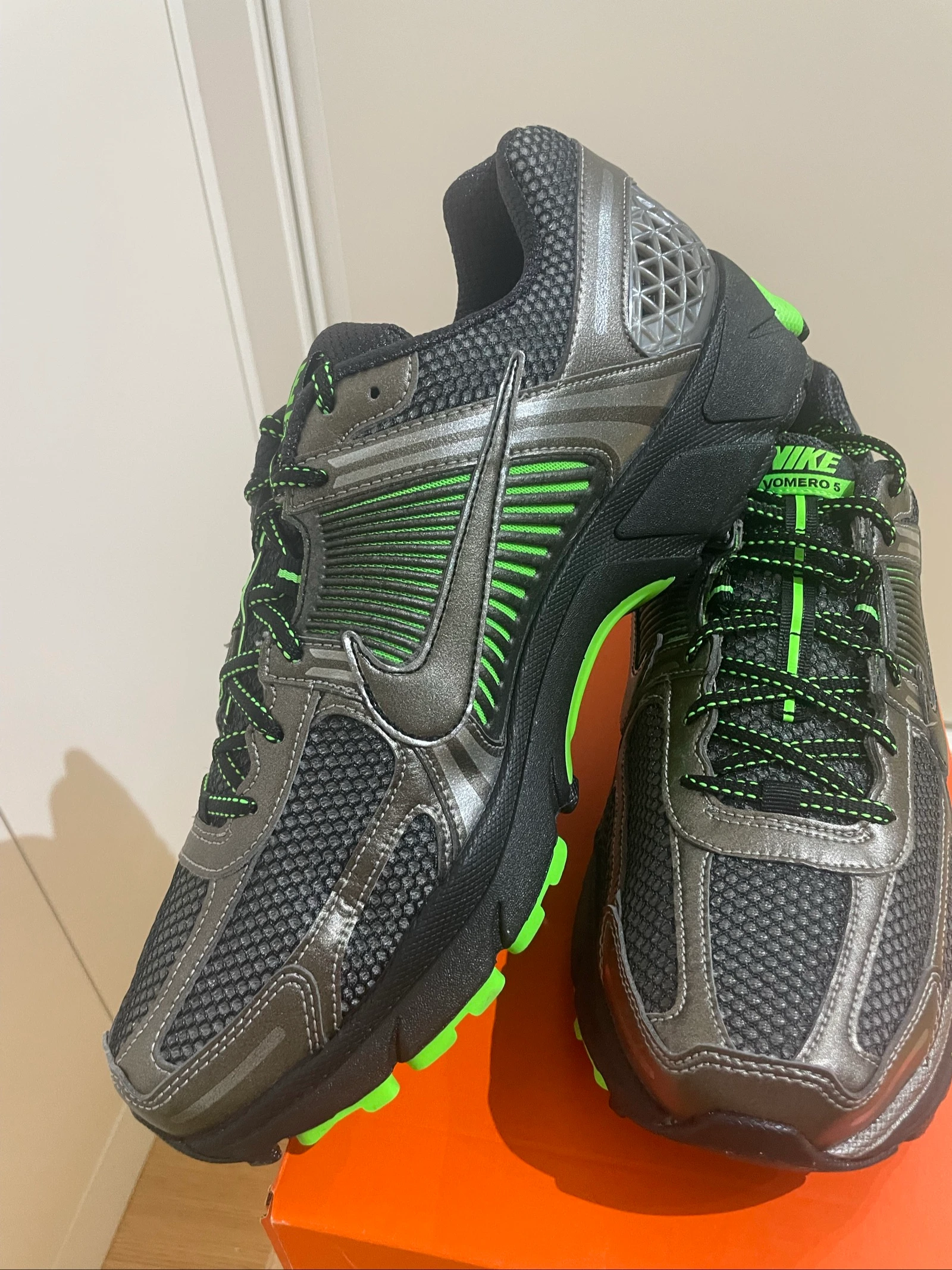 Nike Zoom Vomero 5 – photo 3